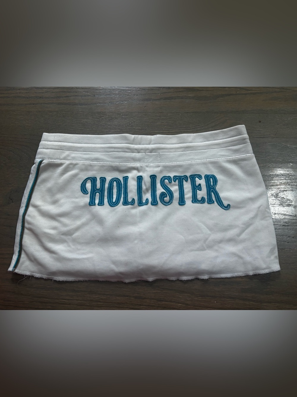 vintage Y2K Hollister Sport low-rise white tennis mini skirt skort size medium